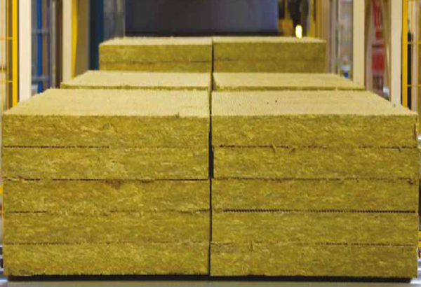 HIGH DENSITY INSULATION (100 TO 200 KG/M3) SUITABLE FOR RENDER, RAINSCREEN, ACOUSTICS & ROOFING | Product Code: FFS 535